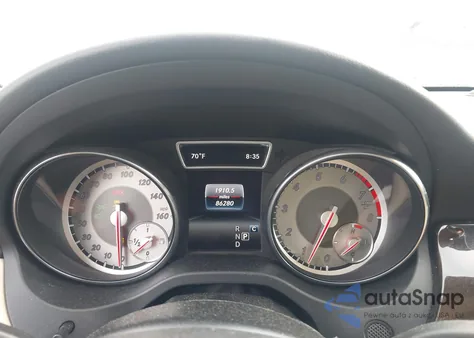 2017 Mercedes-Benz Gla 250 z USA, uszkodzony, nr VIN WDCTG4EB5HJ283313